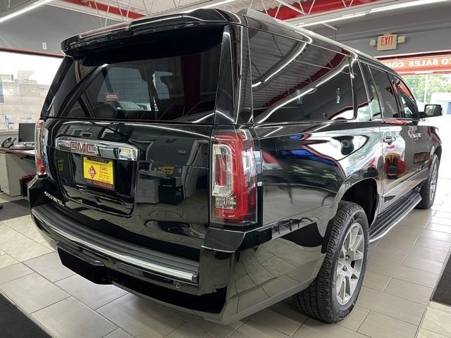 GMC Yukon XL 4WD 4dr Denali 2017