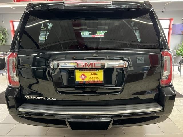 GMC Yukon XL 4WD 4dr Denali 2017