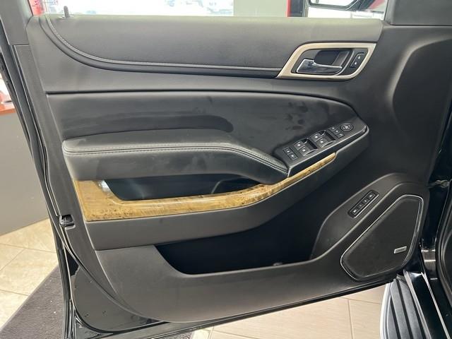 GMC Yukon XL 4WD 4dr Denali 2017