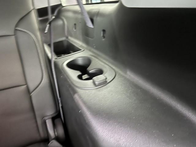 GMC Yukon XL 4WD 4dr Denali 2017