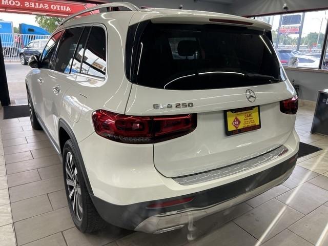 Mercedes-Benz GLB GLB 250 SUV 2020