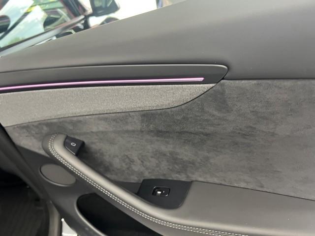 Tesla Model Y Long Range Launch Series AWD *Ltd Avail* 2026