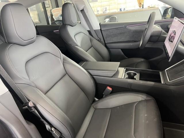 Tesla Model Y Long Range Launch Series AWD *Ltd Avail* 2026