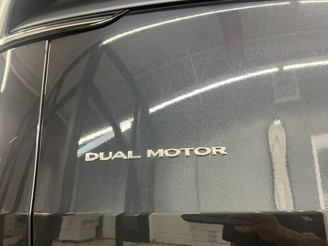 Tesla Model Y Long Range Launch Series AWD *Ltd Avail* 2026
