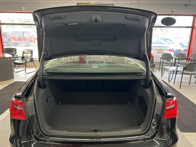 Audi A6 4dr Sdn quattro 3.0T Prestige 2012