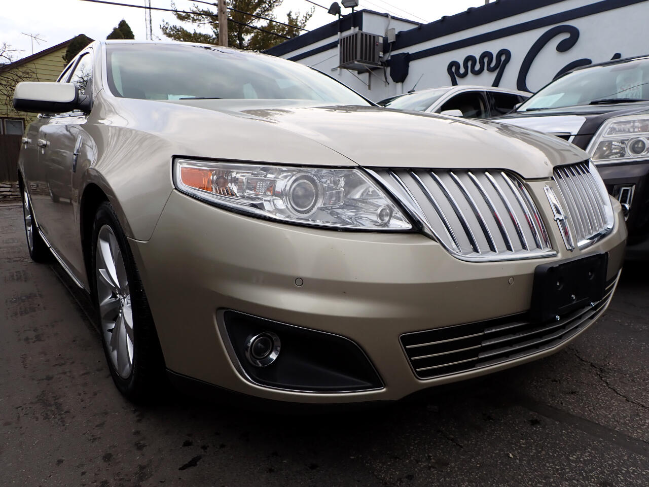 Lincoln MKS 4dr Sdn 3.5L AWD w/EcoBoost 2011