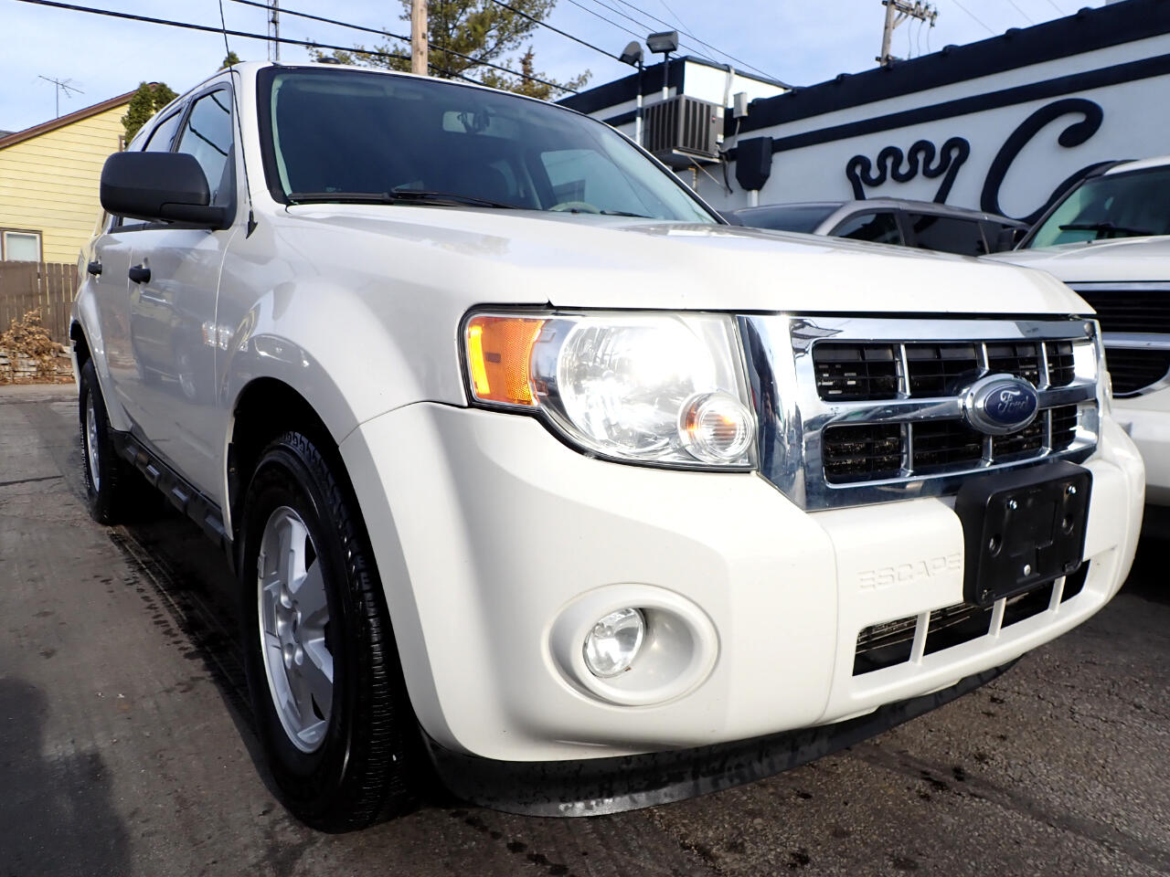Ford Escape 4WD 4dr XLT 2010
