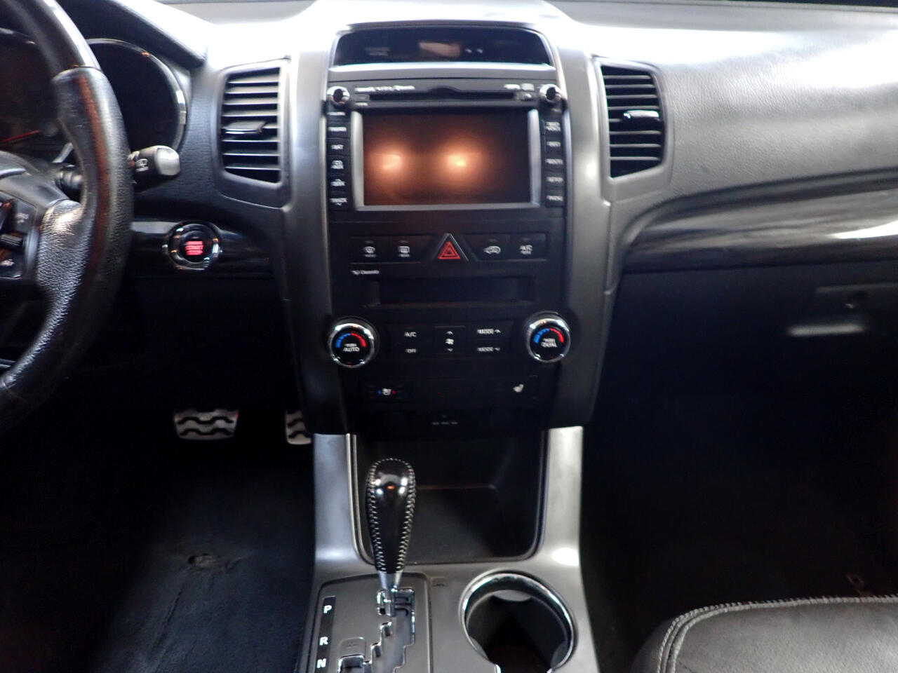 2012 Kia Sorento SX photo 7