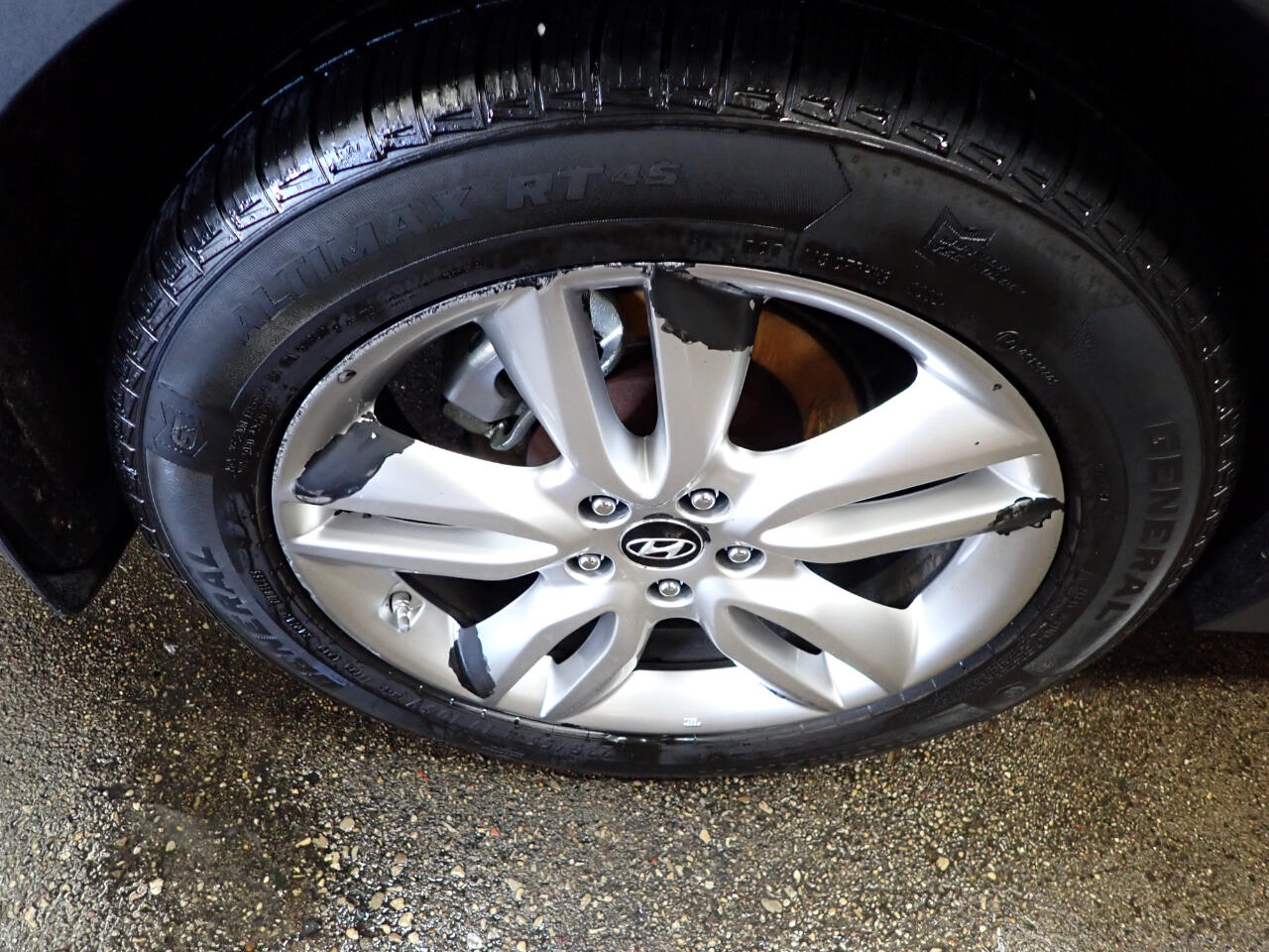 Hyundai Santa Fe AWD 4dr 2.0T Sport 2013