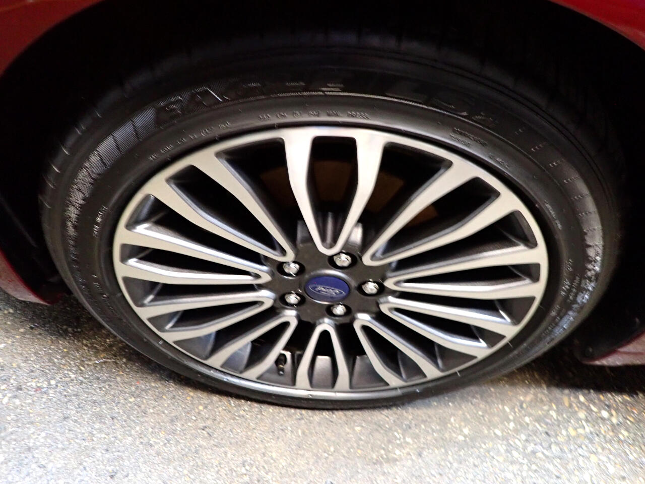 Ford Fusion Titanium AWD 2017