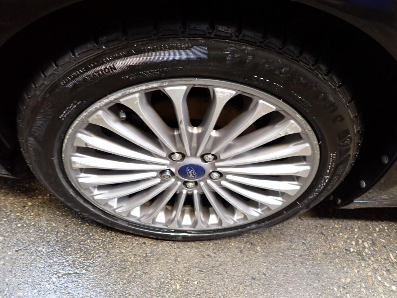 Ford Fusion Titanium 2013