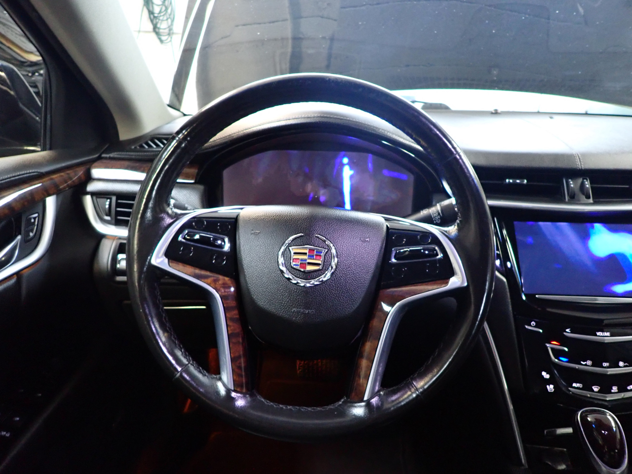 2014 Cadillac XTS Premium photo 7