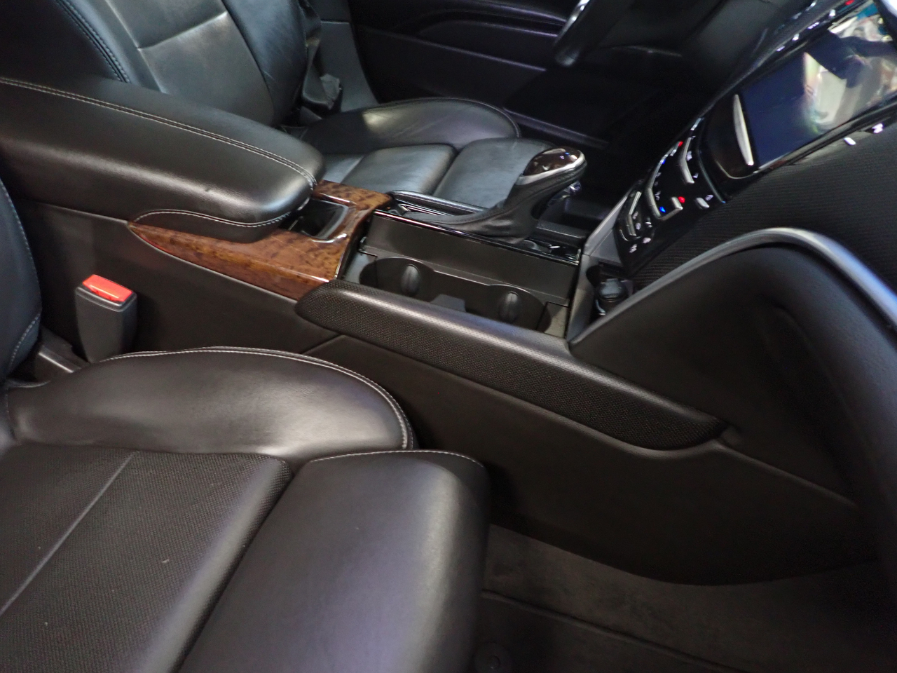 2014 Cadillac XTS Premium photo 14