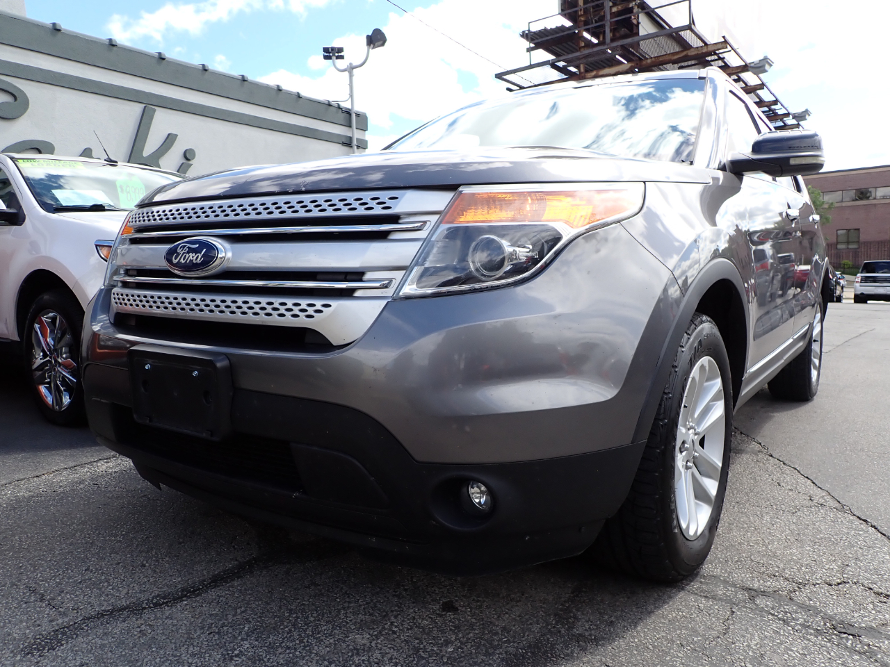 2012 Ford Explorer XLT photo 3