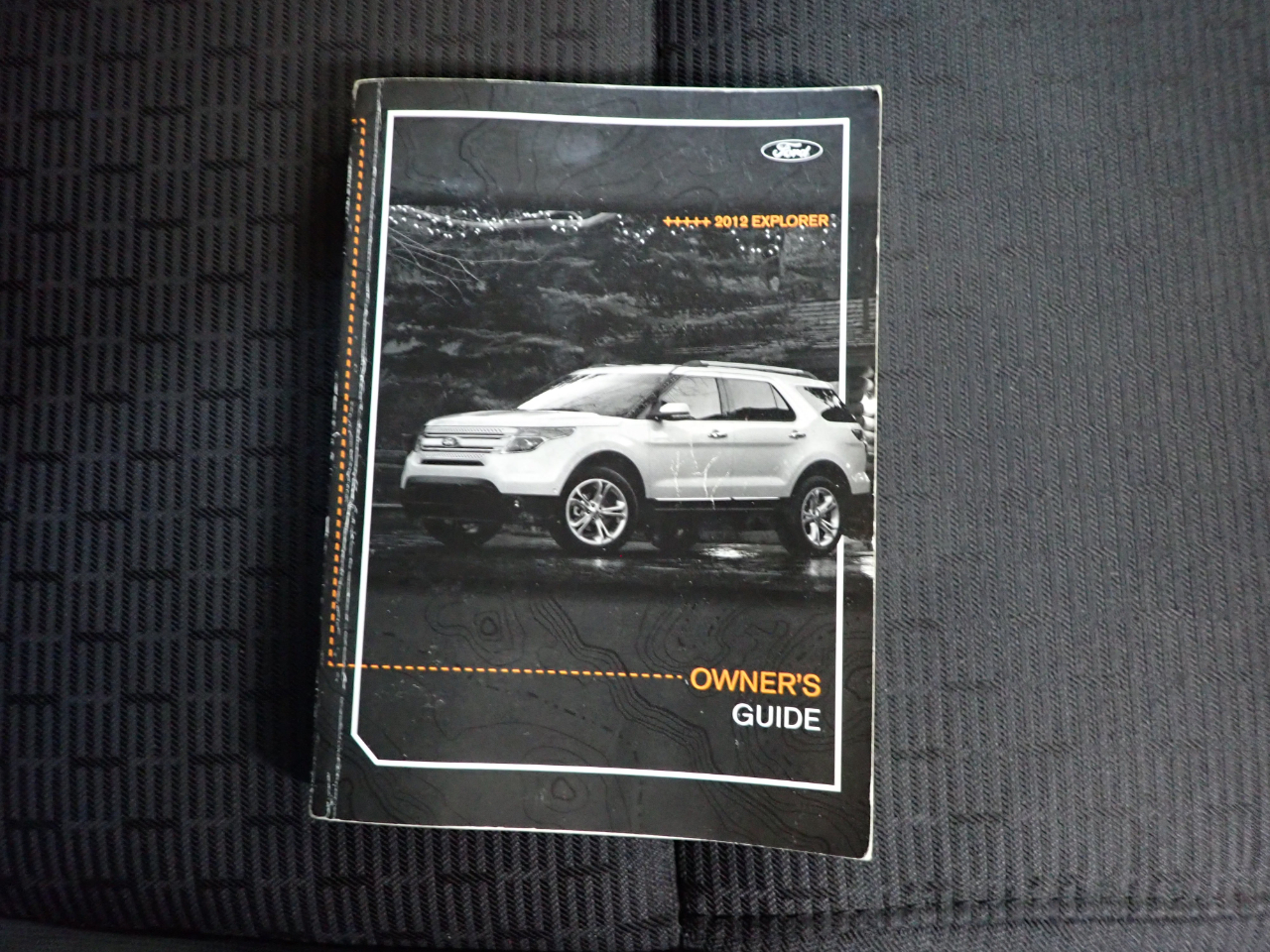 2012 Ford Explorer XLT photo 16