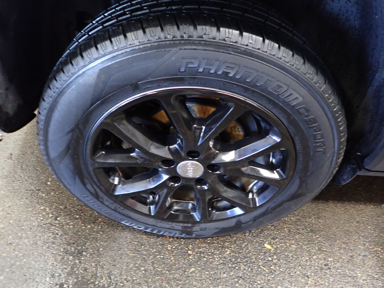 2016 Jeep Cherokee Latitude photo 14
