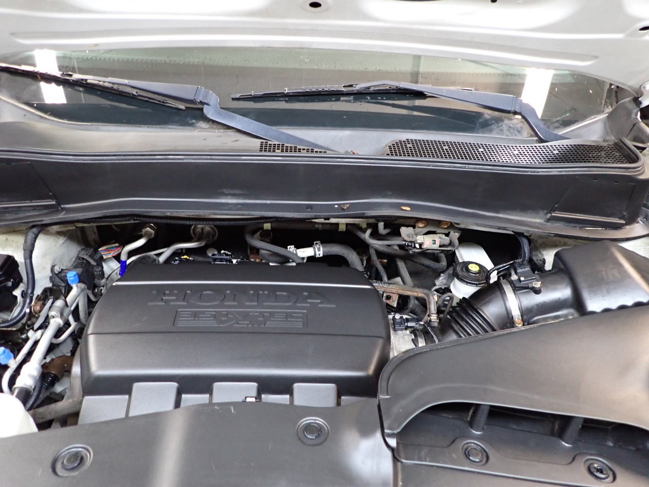 2014 Honda Pilot Touring photo 24