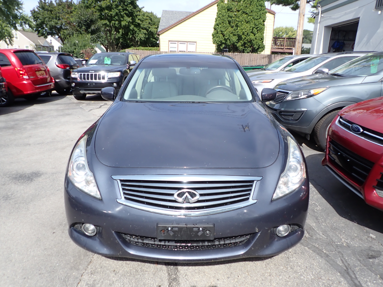 2012 Infiniti G25 photo 2