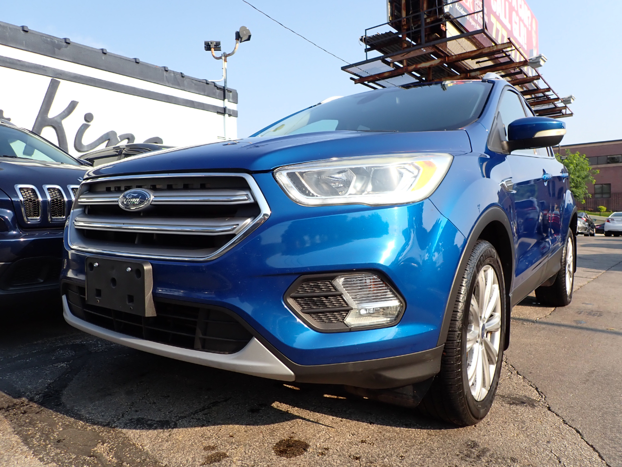 2017 Ford Escape Titanium photo 2