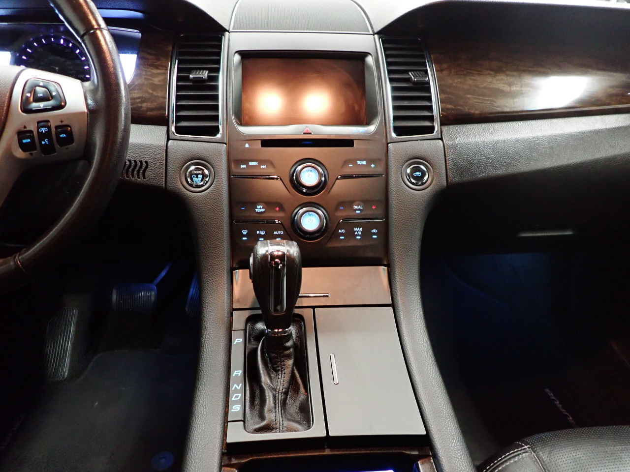 Ford Taurus Limited 2015