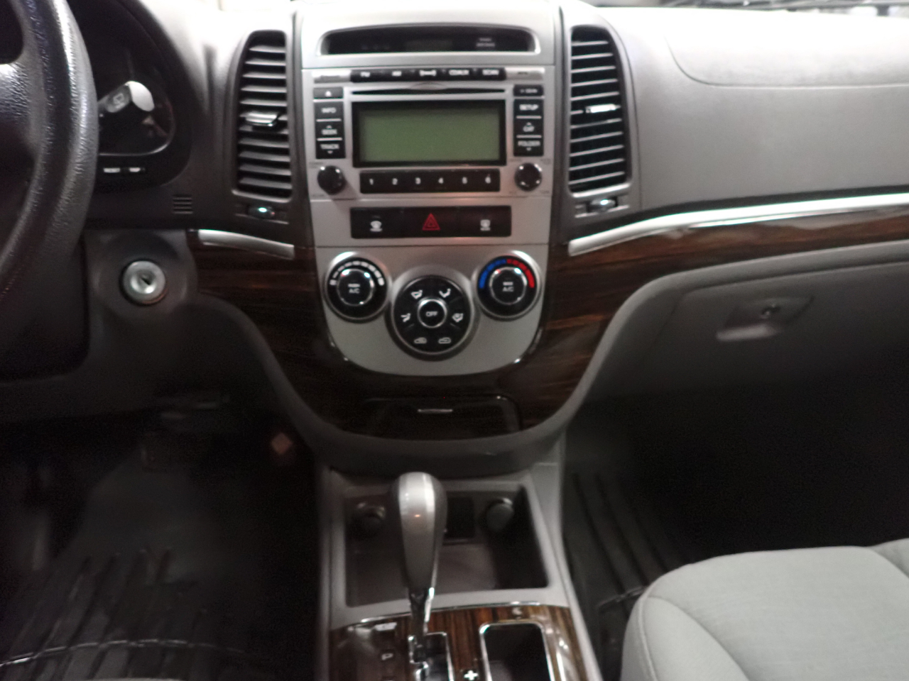 Hyundai Santa Fe GLS AWD 2012