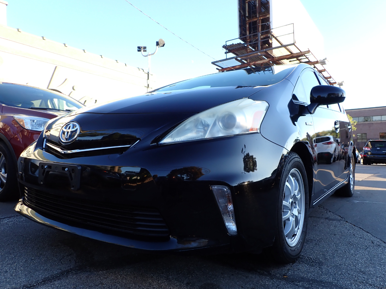 Toyota Prius V 4D Hatchback 2013