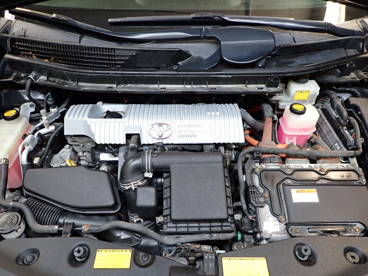 Toyota Prius V 4D Hatchback 2013