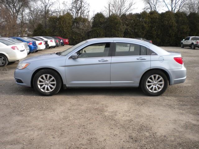 2012 Chrysler 200 Touring