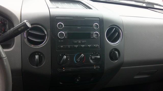 Ford F-150 XL SuperCrew Short Bed 4WD 2008