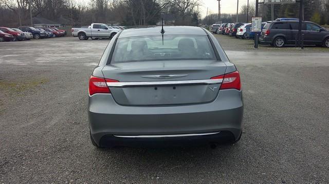 2011 Chrysler 200 Touring