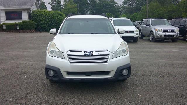Subaru Outback 2.5i Premium 2013