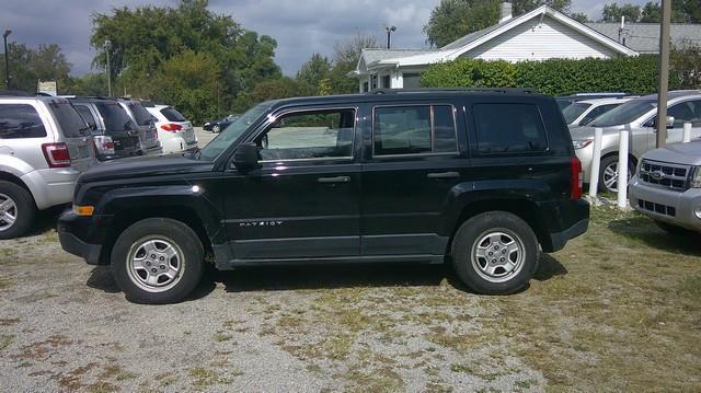 Jeep Patriot Sport 2WD 2014
