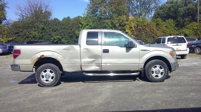 Ford F-150 XLT SuperCab 8-ft. Bed 4WD 2010 Ford F-150 XLT SuperCab 8-ft. Bed 4WD 2010