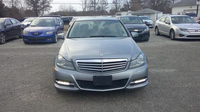 Mercedes-Benz C-Class C300 4MATIC Luxury Sedan 2012