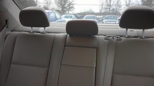 Mercedes-Benz C-Class C300 4MATIC Luxury Sedan 2012