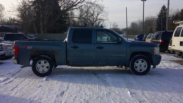 Chevrolet Silverado 1500 LT1 Crew Cab 4WD 2009