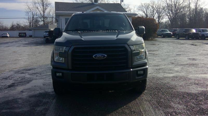 Ford F-150 XL SuperCrew 5.5-ft. Bed 4WD 2015