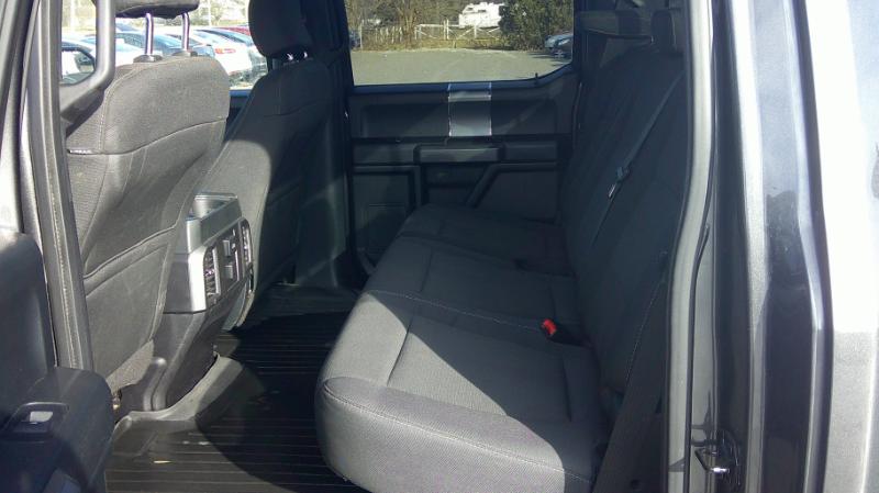 Ford F-150 XL SuperCrew 5.5-ft. Bed 4WD 2015