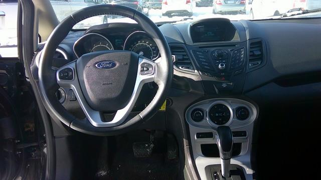 Ford Fiesta SE Sedan 2014