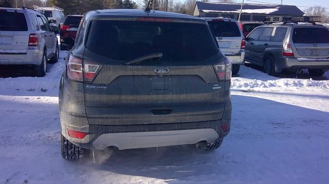Ford Escape SE FWD 2017