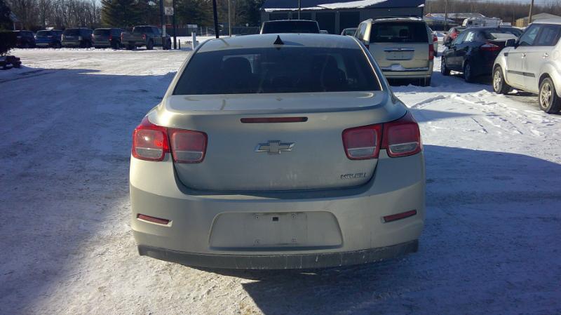 Chevrolet Malibu LS 2013