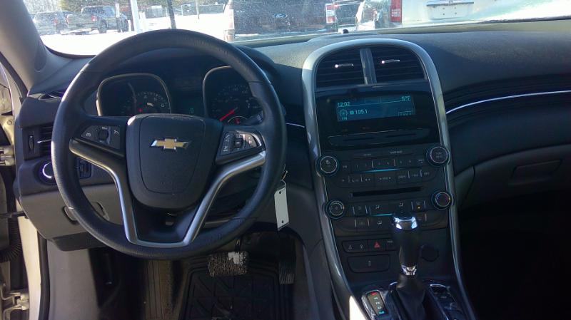 Chevrolet Malibu LS 2013