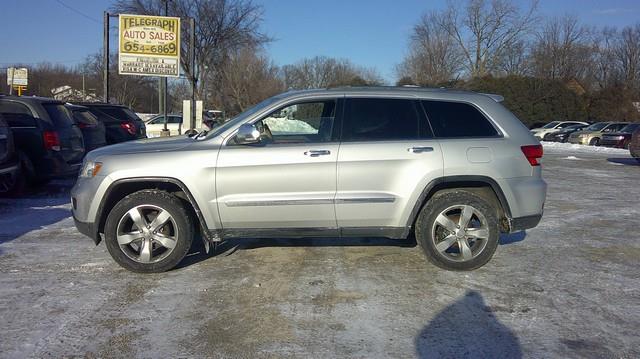 Jeep Grand Cherokee Overland 4WD 2011