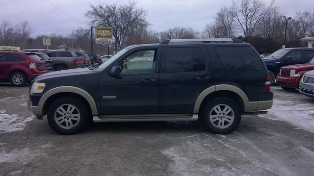 Ford Explorer Eddie Bauer 4.0L 4WD 2007