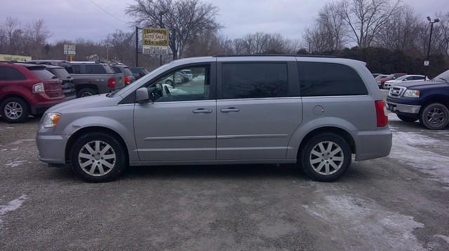 Chrysler Town & Country Touring 2016