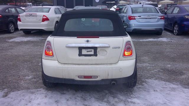 MINI Cooper Convertible 2012
