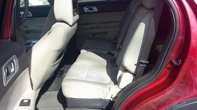 Ford Explorer XLT 4WD 2011