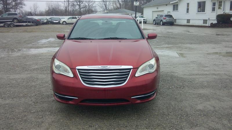 Chrysler 200 Touring 2011
