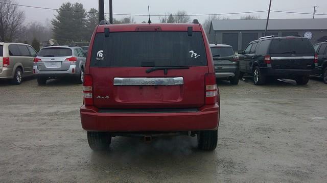 Jeep Liberty Sport 4WD 2012
