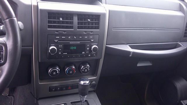 Jeep Liberty Sport 4WD 2012